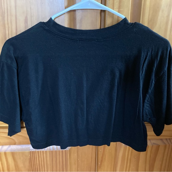 Fashion nova savage cropped shirt size medium - Picture 2 of 3